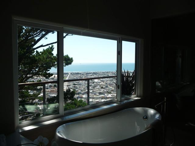 master_bath_with_view